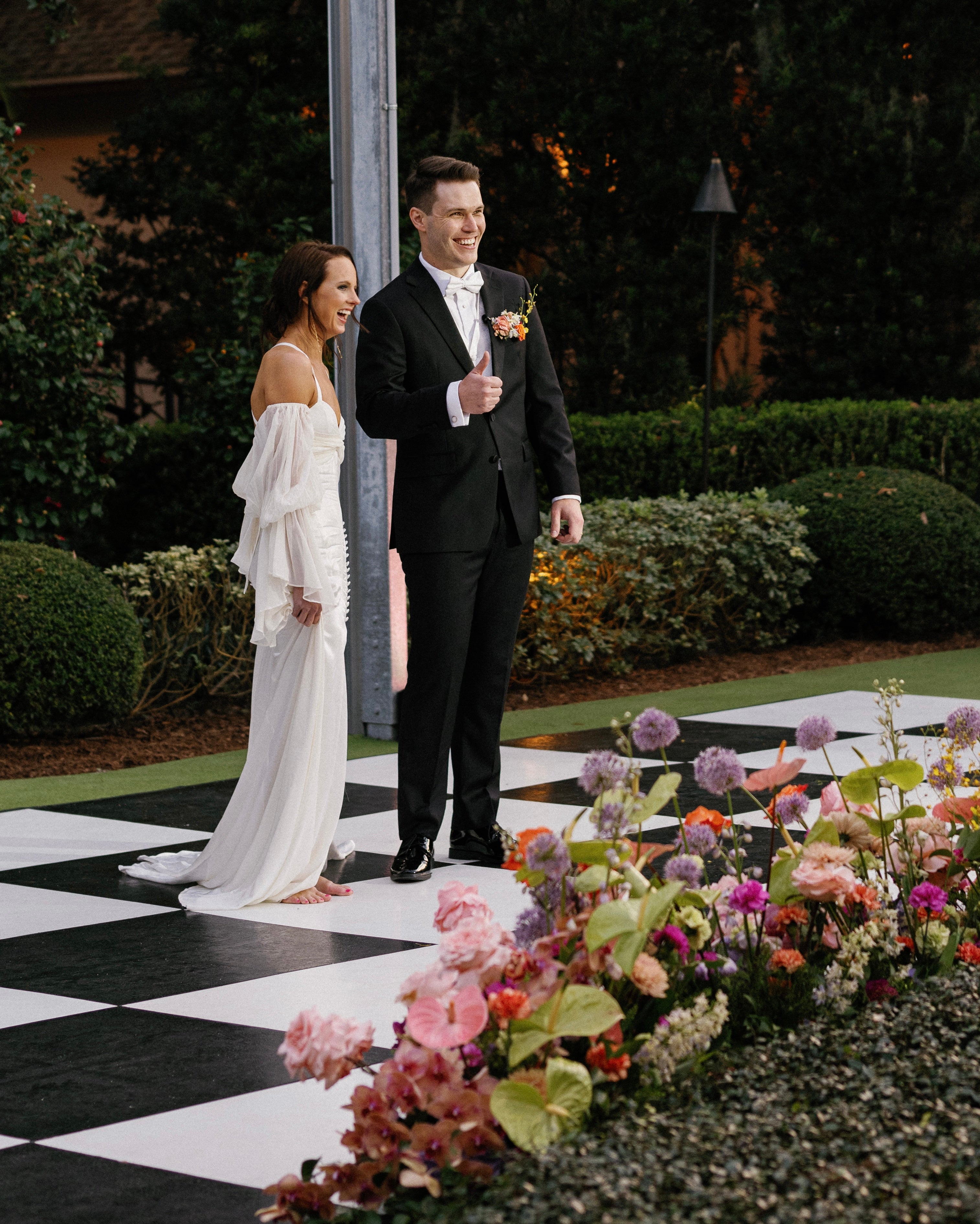 Should I hire a Professional Florist for my Wedding?