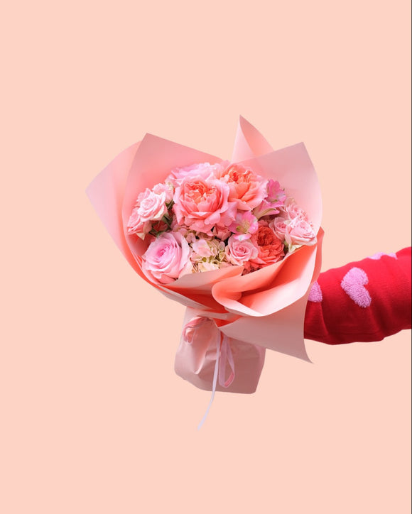 Small Pink Flower Bouquet wrap